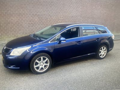 Toyota Avensis 2.0 D-4D Comfort - Внос автомобили- NextCom Auto